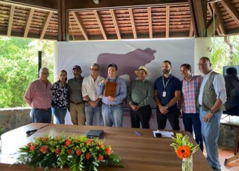 ASOCARNE y NCBA/CLUSA ofrecen “Día de campo” para fortalecer al sector cárnico dominicano