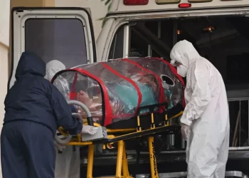 Los muertos por covid son casi 100.000 más que los que dijo Gobierno mexicano