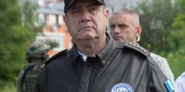 Atacaron a balazos al presidente de Guatemala, Alejandro Giammattei, y a su comitiva