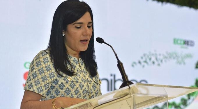 Presidenta de Ecored insta al empresariado preservar recursos naturales y revertir amenazas