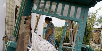 Fuerte bombardeo ruso en el este; Ucrania ataca un puente clave