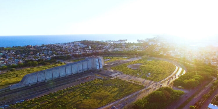 Ministerio de Cultura y ASDE firman acuerdo para embellecimiento del Faro a Colón