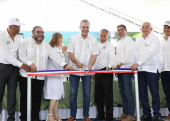 Presidente Abinader asegura autosuficiencia de arroz con la producción de 14.4 millones de quintales este año