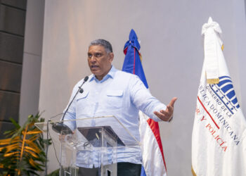 Ministro de Interior afirma papel de la comunidad será fundamental para implementación de policía por cuadrante