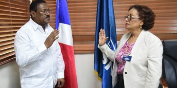 Juramentan doctora María Germán como nueva directora Hospital Francisco Moscoso Puello