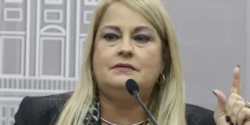 La exgobernadora de Puerto Rico Wanda Vázquez es arrestada por corrupción