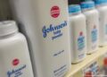 EE. UU.: Johnson & Johnson suspende la venta de sus talcos