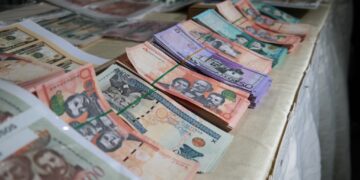 Ministerio de Economía informa se mantienen en 5.0 % las proyecciones de crecimiento para finales de 2022