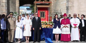 Presidente Abinader sobre Virgen de la Altagracia: “Ella es nuestra madre y como tal intercede ante Dios para favorecer a sus hijos”