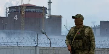 Ucrania denunció que las tropas rusas instalaron explosivos en la planta nuclear de Zaporizhzhia