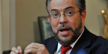 Alianza País ve luces y sombras primeros dos años de Luis Abinader