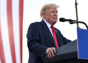 La Inteligencia de EEUU evaluará si Donald Trump puso en riesgo al país al quedarse con documentos clasificados