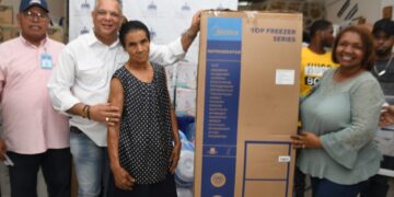 Instituto de Auxilios dona enseres para el hogar en San Juan de la Maguana