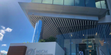 Gobierno mantiene subsidio a combustibles con 500 millones de pesos  