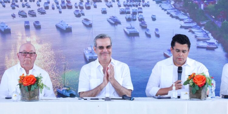 Presidente Abinader inicia Plan de Reordenamiento Territorial Turístico de Bayahíbe