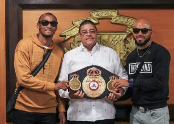 Ministro de Deportes califica de héroes a García y Puello; resalta apoyo del Gobierno al boxeo