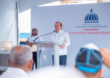 Entregan aportes de más de cuatro millones de pesos al Club Huellas del Siglo en Cristo Rey