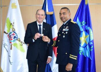 Embajador compara seguridad del CESAC en aeropuertos con Israel