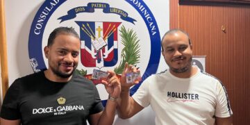 INTRANT y el Consulado Dominicano en Madrid inauguran módulo para la renovación de licencias de conducir