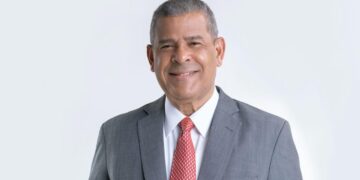 Administración Pública dice que ministros del Gobierno mantienen los mismos salarios