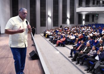 Abinader encabezará este sábado Primer Congreso de Normas Comunitarias