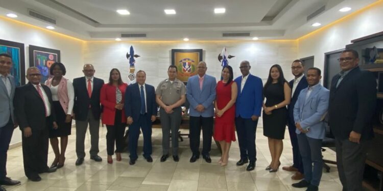Director Policía Nacional sostiene encuentro con el presidente Grupo Telemicro