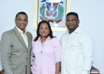 Gobierno inicia proceso de saneamiento de terrenos para beneficiar 4 mil familias con títulos de propiedad 