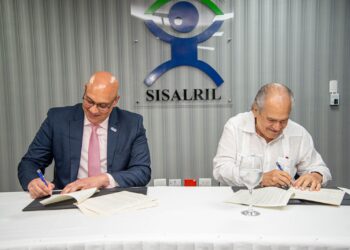 SISALRIL y CNCS firman acuerdo de ciberseguridad