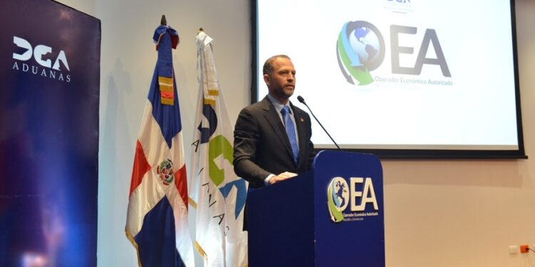 DGA certifica 57 empresas como operador económico autorizado internacional y simplificado