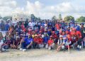 Fundación FYRE y Homerun Hopefuls respaldan ligas de béisbol dominicanas con entrega de utilería deportiva
