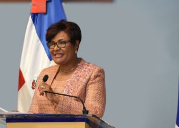 Josefa Castillo proclama en dos años han revolucionado la Superintendencia de Seguros