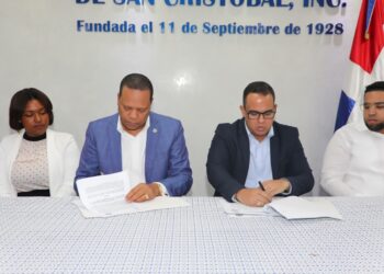 Firman convenio para promover buenas prácticas comerciales