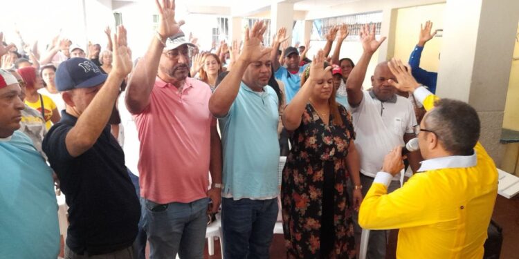 Partido MODA juramenta nuevos miembros en Santo Domingo Oeste