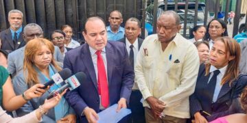 Colegio de Abogados emplazó al CNSS a dar cobertura a profesionales independientes