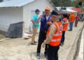 Defensa Civil acompaña a Gobernación en respuesta a afectados por inundaciones en La Vega