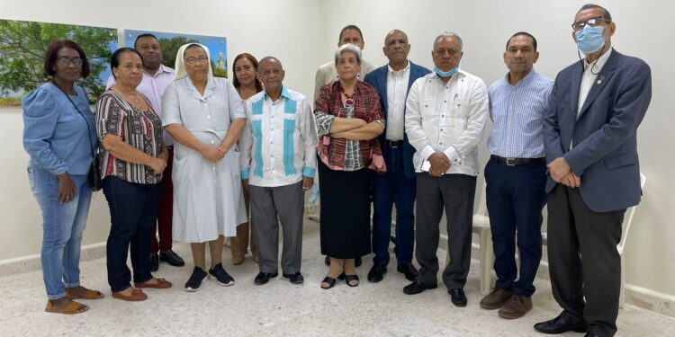 Hospital Padre Billini realiza encuentro con integrantes del voluntariado juramentado por el presidente de la República