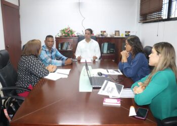 Director de la Regional 15, participa en el proyecto "Conoce tu Regional Investigando"