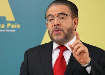 Alianza País saluda llamado a reunión para tratar aumento salarial