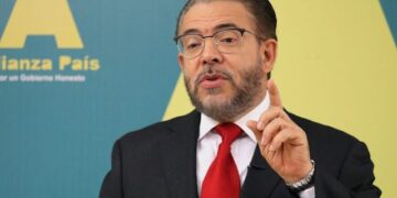 Alianza País saluda llamado a reunión para tratar aumento salarial