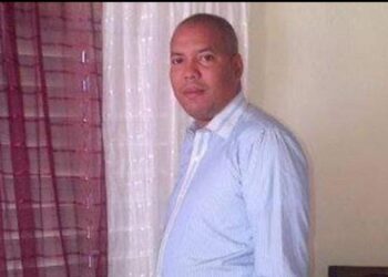 Director centro educativo Juan Pablo Duarte desmiente incidente entre padres haya ocurrido en RD