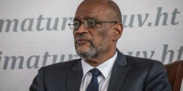 Miles de manifestantes haitianos exigen la dimisión de Henry