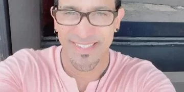 Hallan muerto al merenguero dominicano Gaby Lantigua en un ascensor