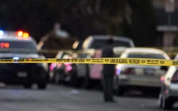 Dos policías son heridos de bala en un tiroteo en el norte de Puerto Rico