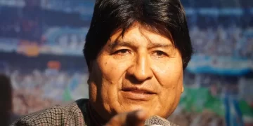 Evo Morales denunció el robo de otros dos teléfonos celulares de una de sus asistentes