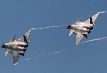 China sacude el Estrecho de Taiwán con prácticas de disparo de misiles de largo alcance