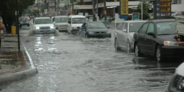 COE: Seis provincias del país en alerta verde por vaguada