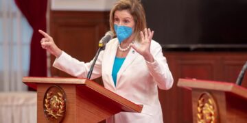 China sanciona a Pelosi y a su familia por "socavar la soberanía china"