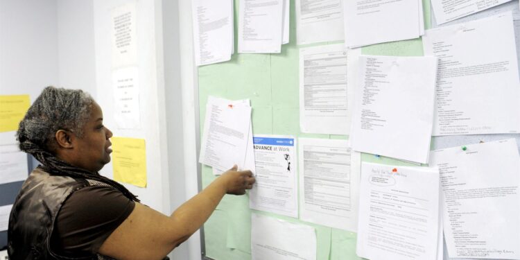 La tasa de desempleo baja al 3,5% en julio en EE.UU.