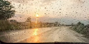 Chubascos y tronadas en la tarde por efecto de la vaguada