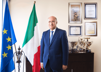 Angelo Viro llama a italianos en la diáspora a votar